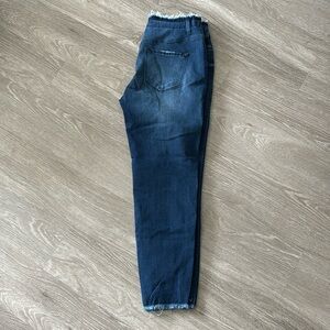 Fashion Nova chewed hem skinny jean